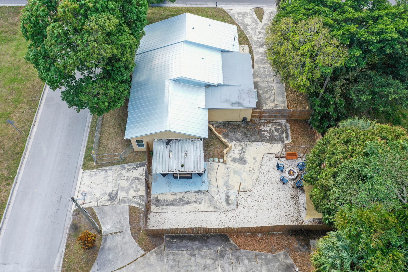 1002 Avenue E E, Fort Pierce, FL 34950 photo 27