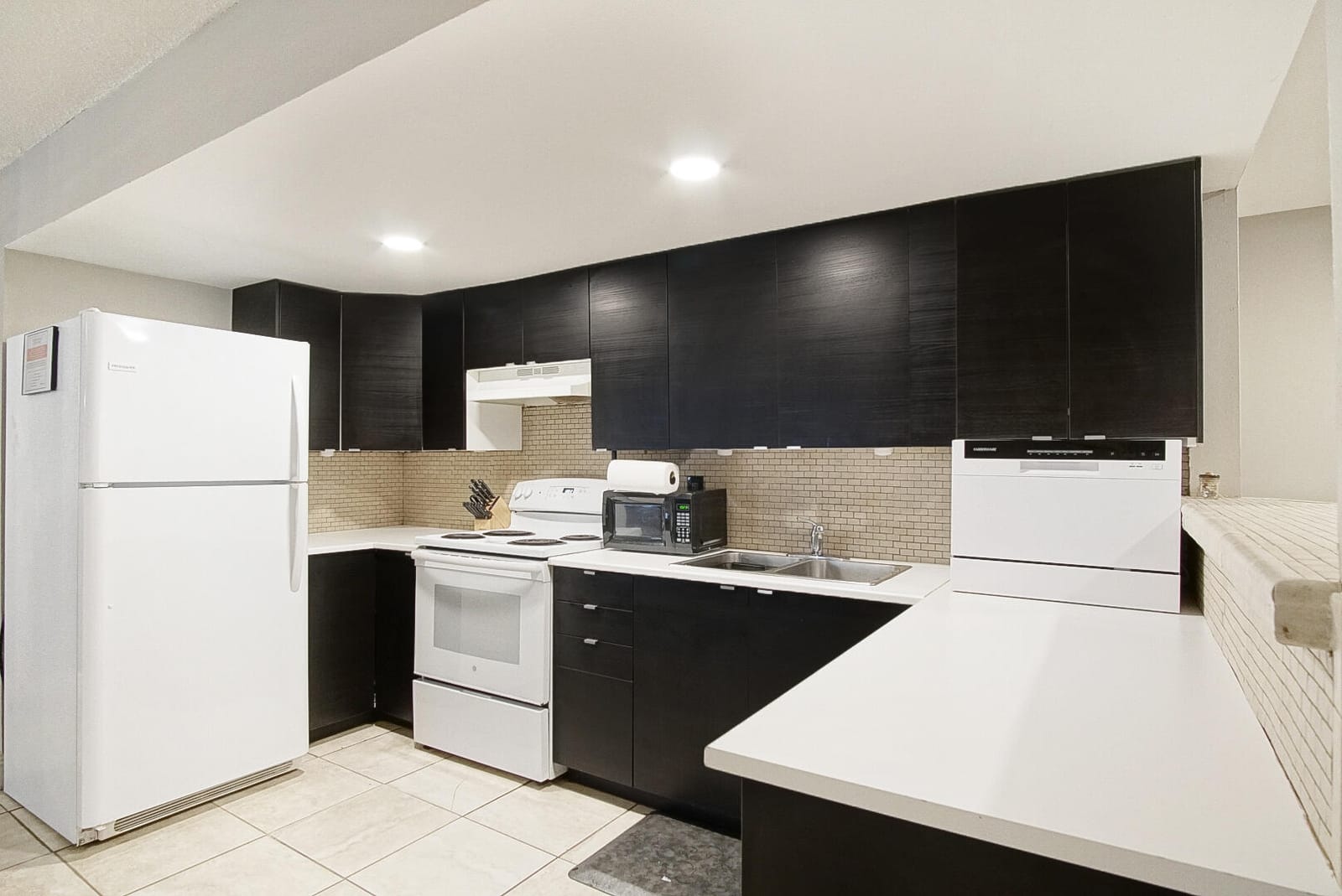 1002 Avenue E E — photo 9
