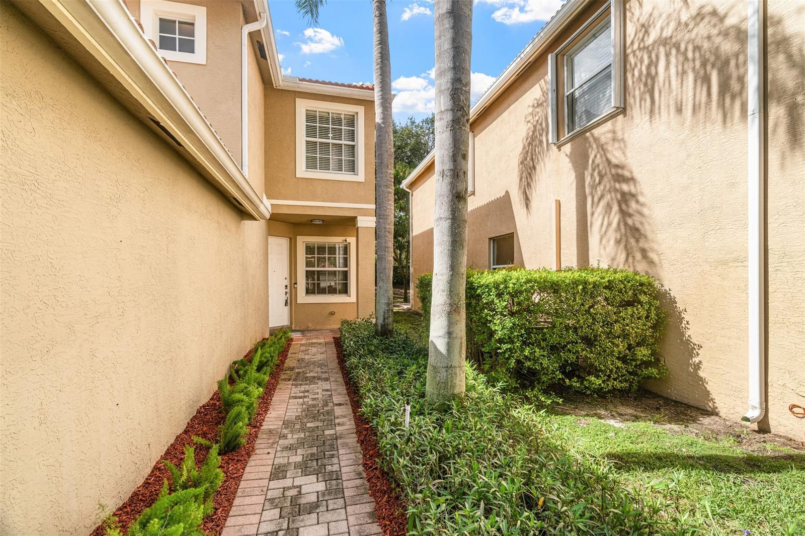 10555 Cocobolo Way, Boynton Beach, FL 33437 photo 3