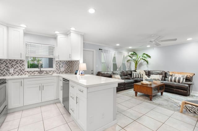 2870 NE 14th Street Causeway 102c, sold in Casa La Quinta, Pompano Beach, FL