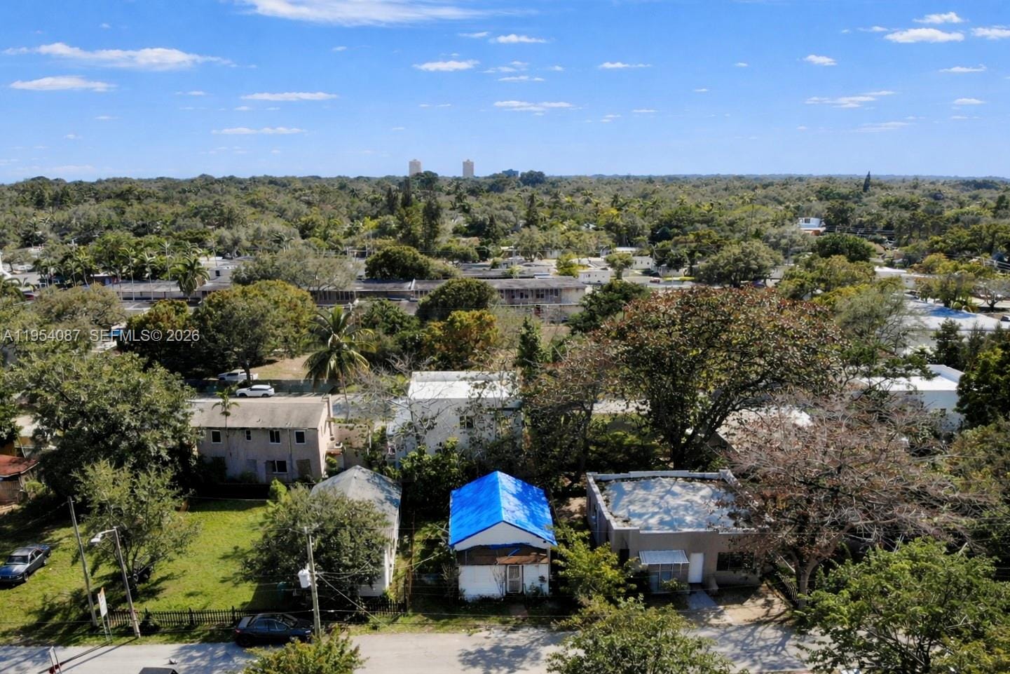 3748 Washington Avenue, Miami, FL 33133