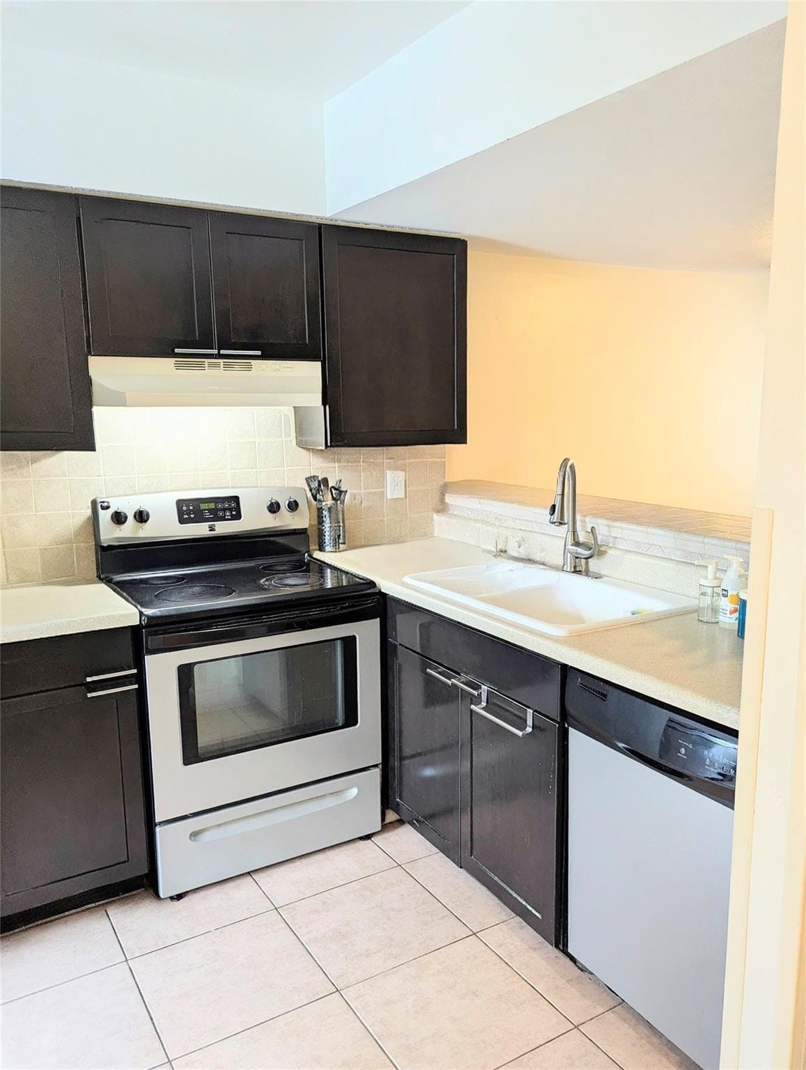158 Riviera Circle 19-3 — photo 10