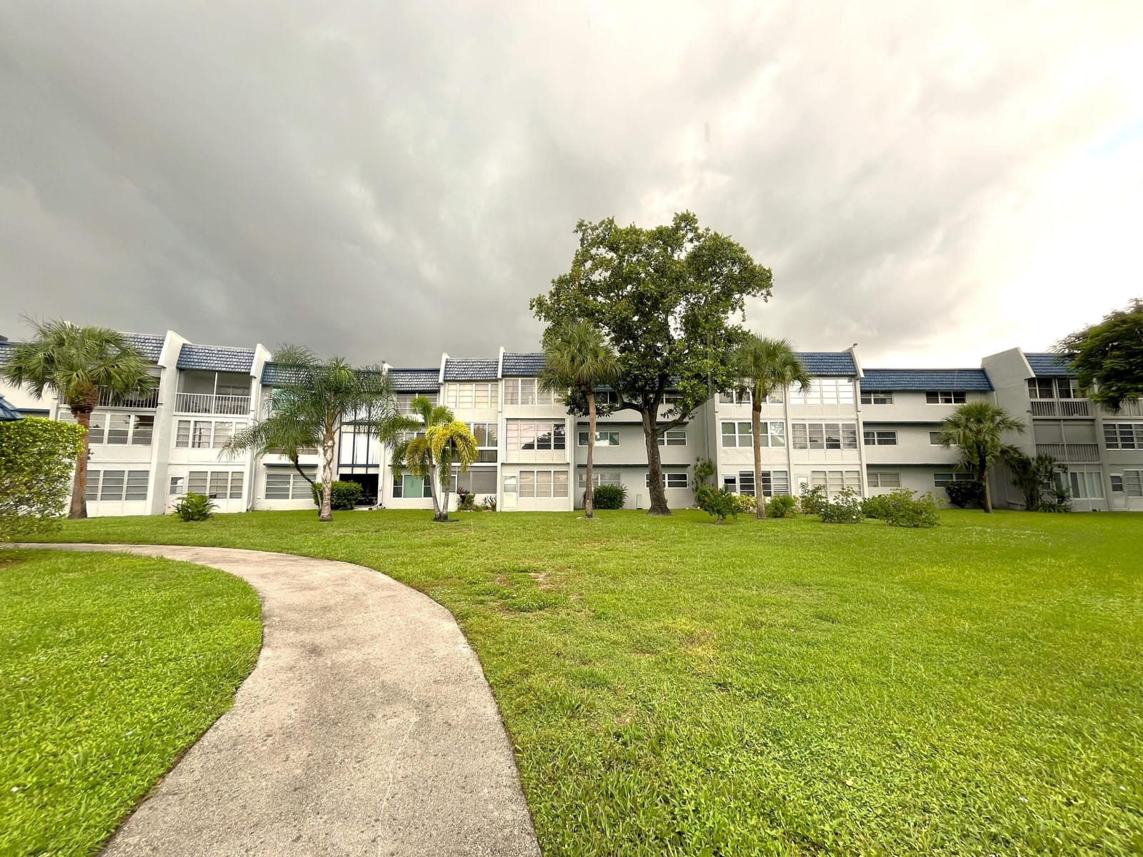 7837 Golf Circle Drive 206, Margate, FL 33063 photo 25