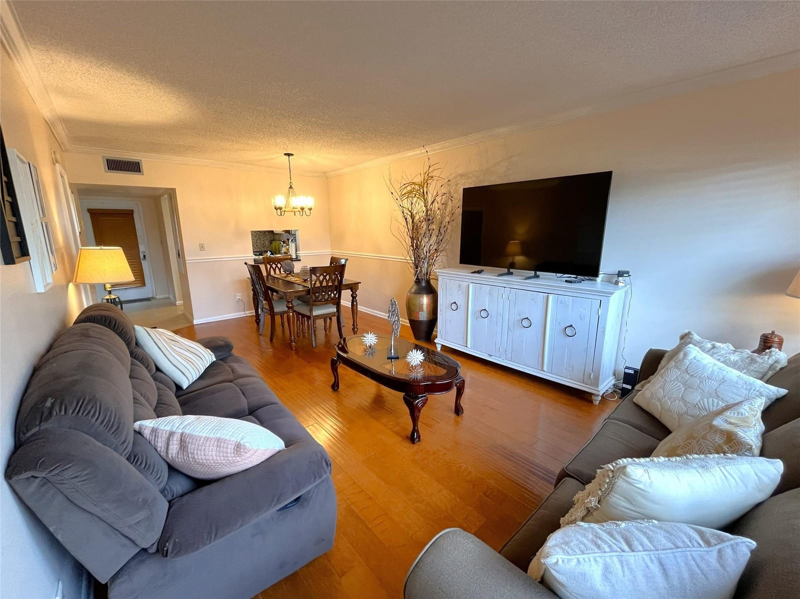 7837 Golf Circle Drive 206 — photo 8