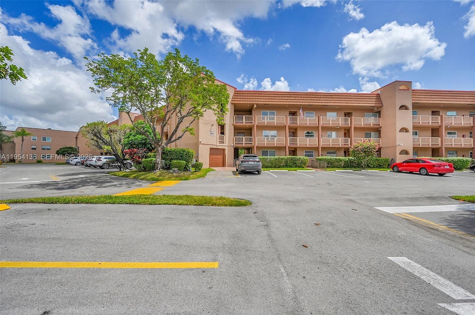 9841 Sunrise Lakes Boulevard 310, Sunrise, FL 33322 photo 15