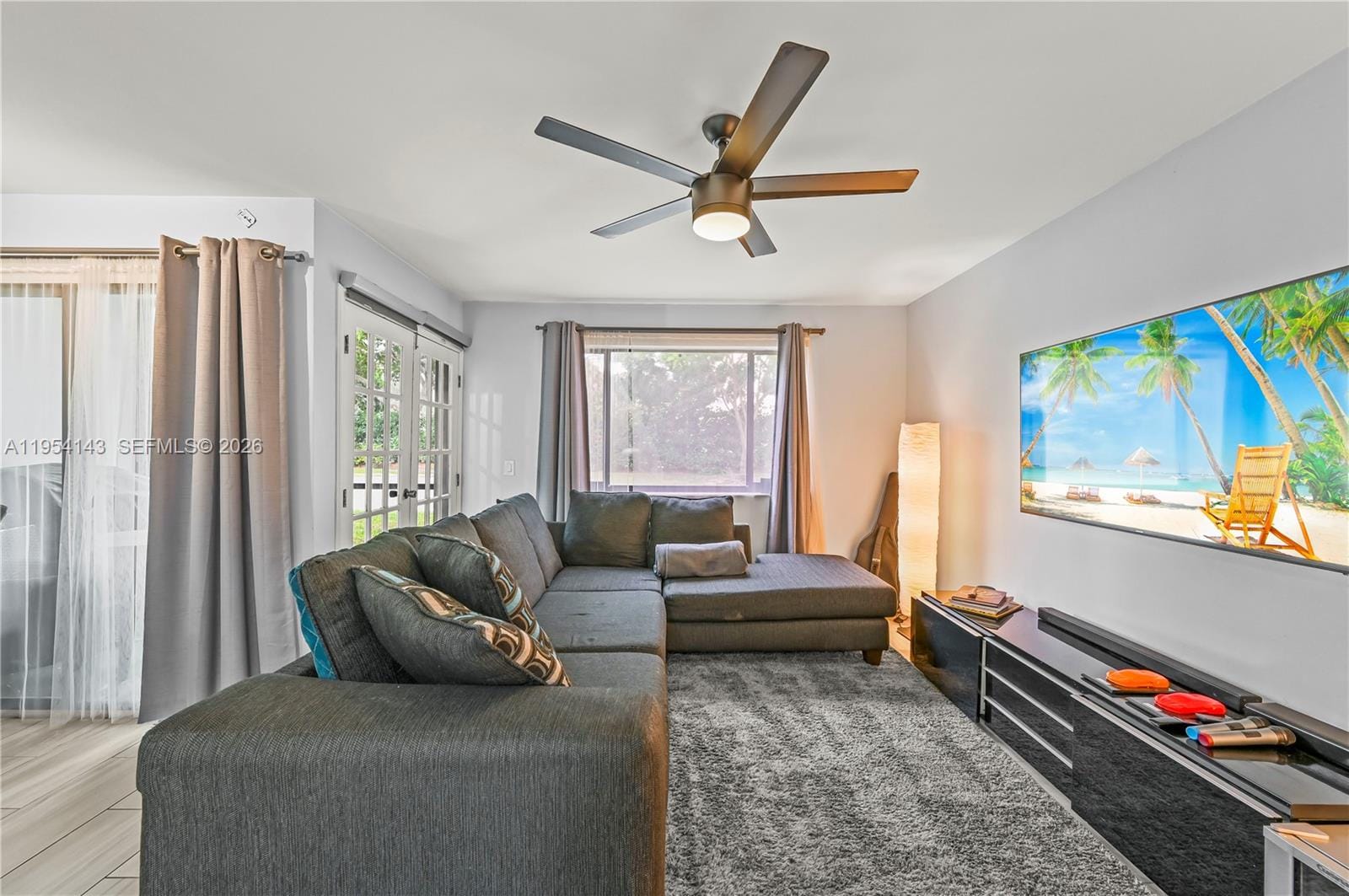 8058 NW 15th Manor 8058 — photo 8