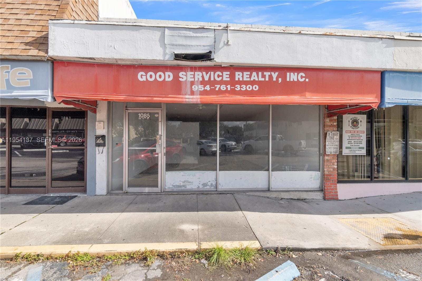 1085 SE 17th Street — photo 3