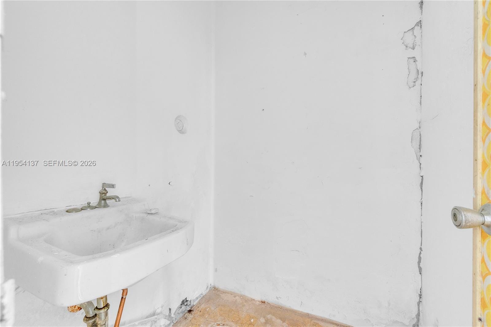 1085 SE 17th Street — photo 10