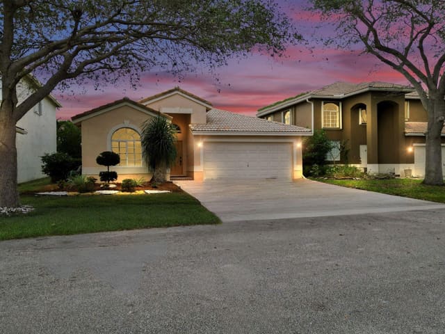 5137 Heron Place, sold in Regency Lakes At Coconut, Coconut Creek, FL
