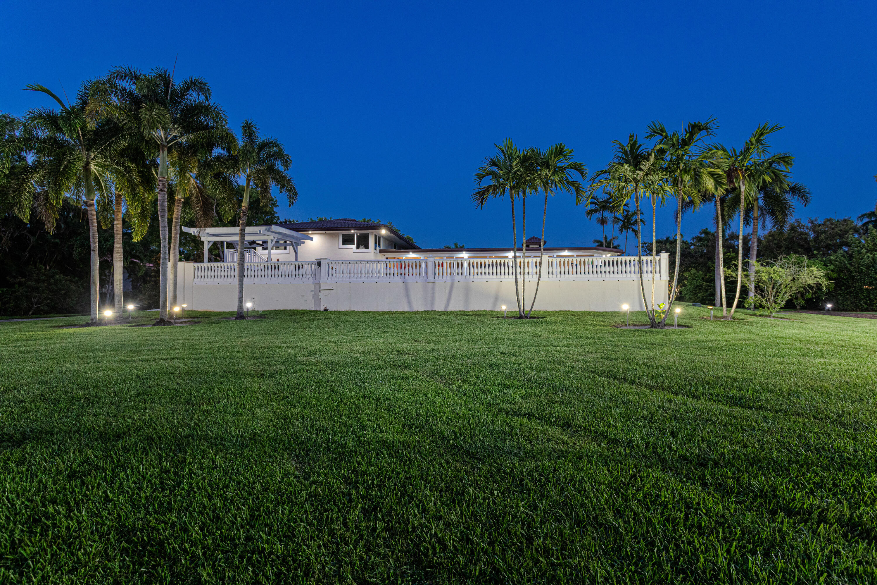 875 NW 120th Avenue — photo 6