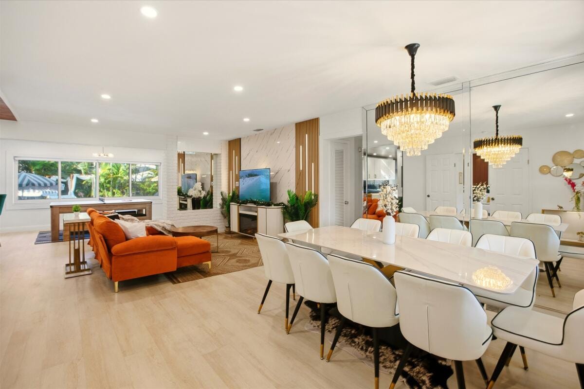 245 N Tradewinds Avenue — photo 4