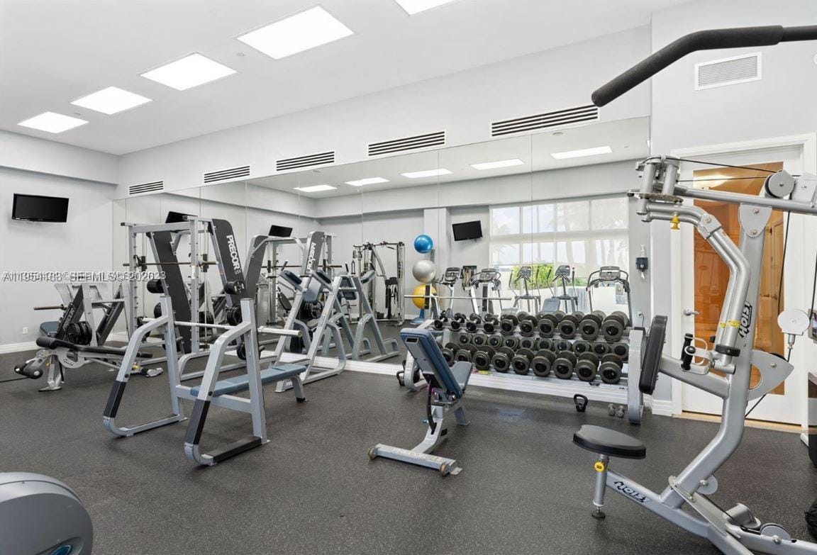 6917 Collins Avenue 1206, Miami Beach, FL 33141 photo 20