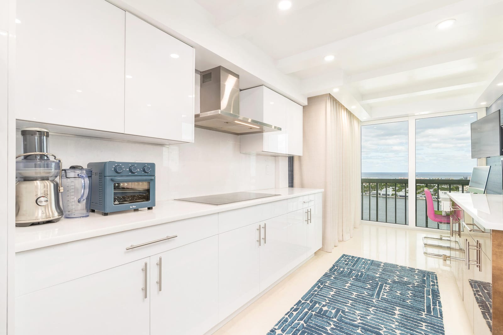 400 N Flagler Drive Ph C6, West Palm Beach, FL 33401 photo 14