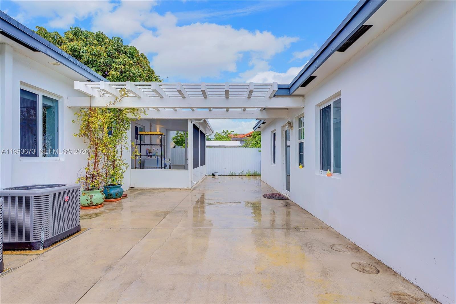 2247 NW 2nd Street, Miami, FL 33125 photo 27