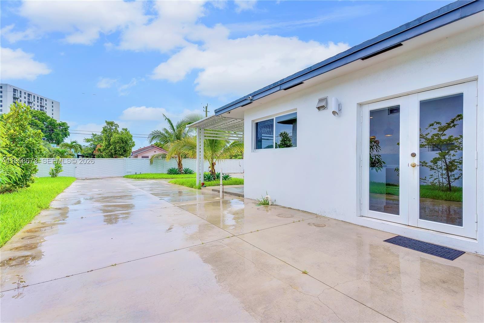 2247 NW 2nd Street — photo 4
