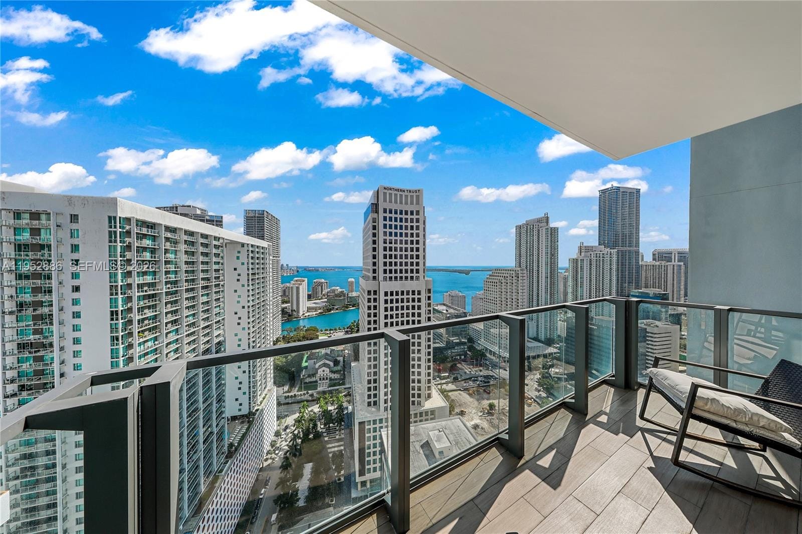 68 SE 6th Street 3309, Miami, FL 33131 photo 19