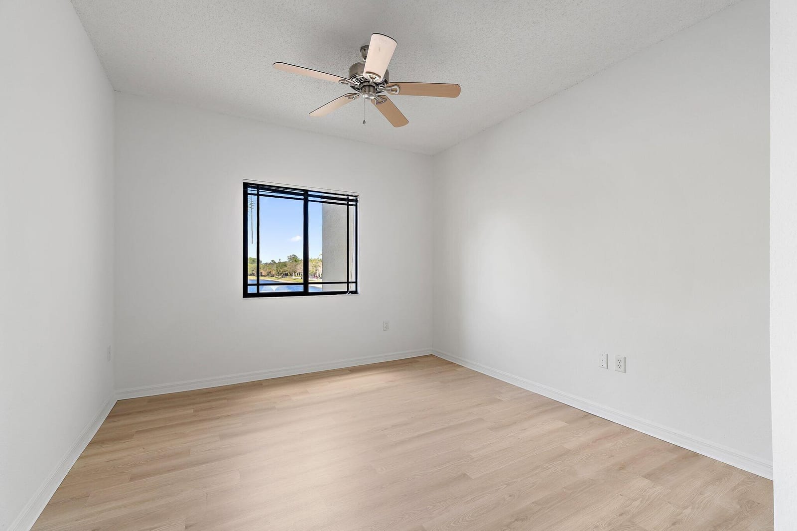 2729 Anzio Court 203, Palm Beach Gardens, FL 33410 photo 27
