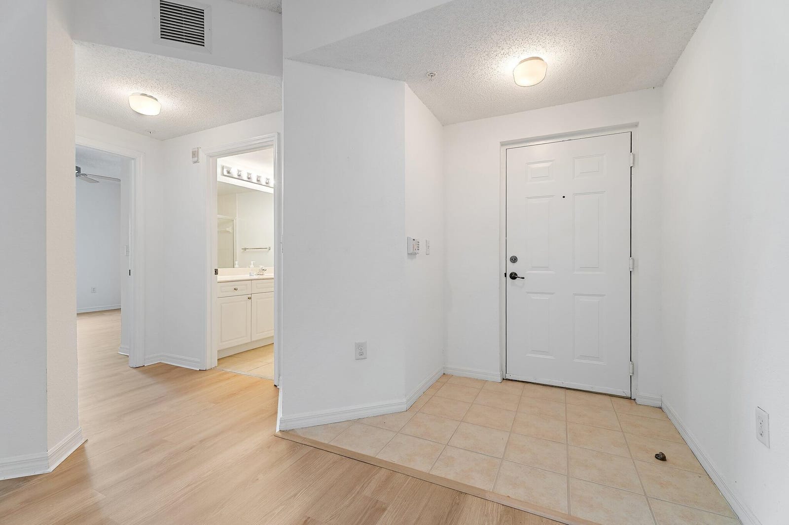 2729 Anzio Court 203 — photo 10