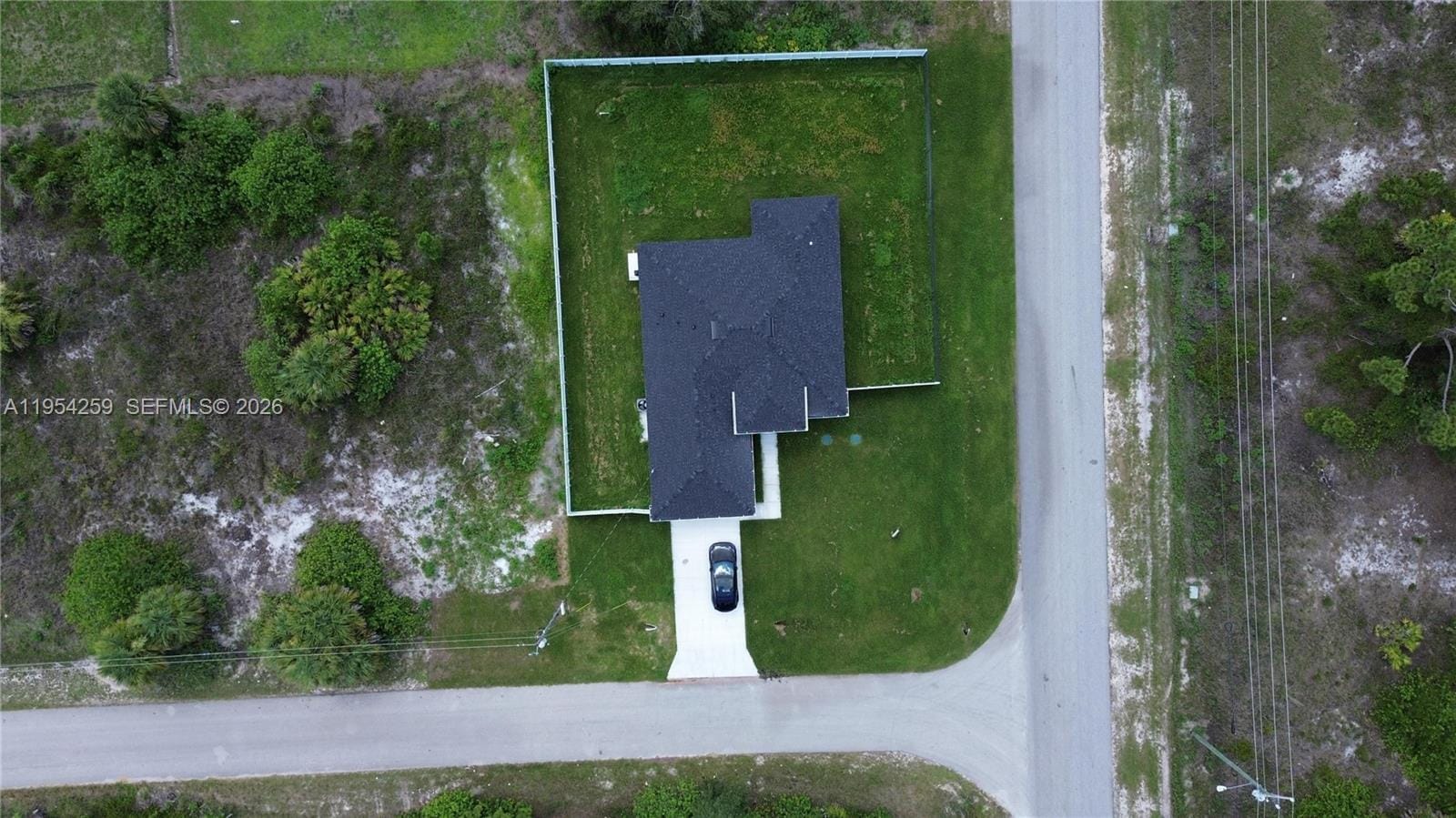 1111 Gunby Avenue S — photo 2