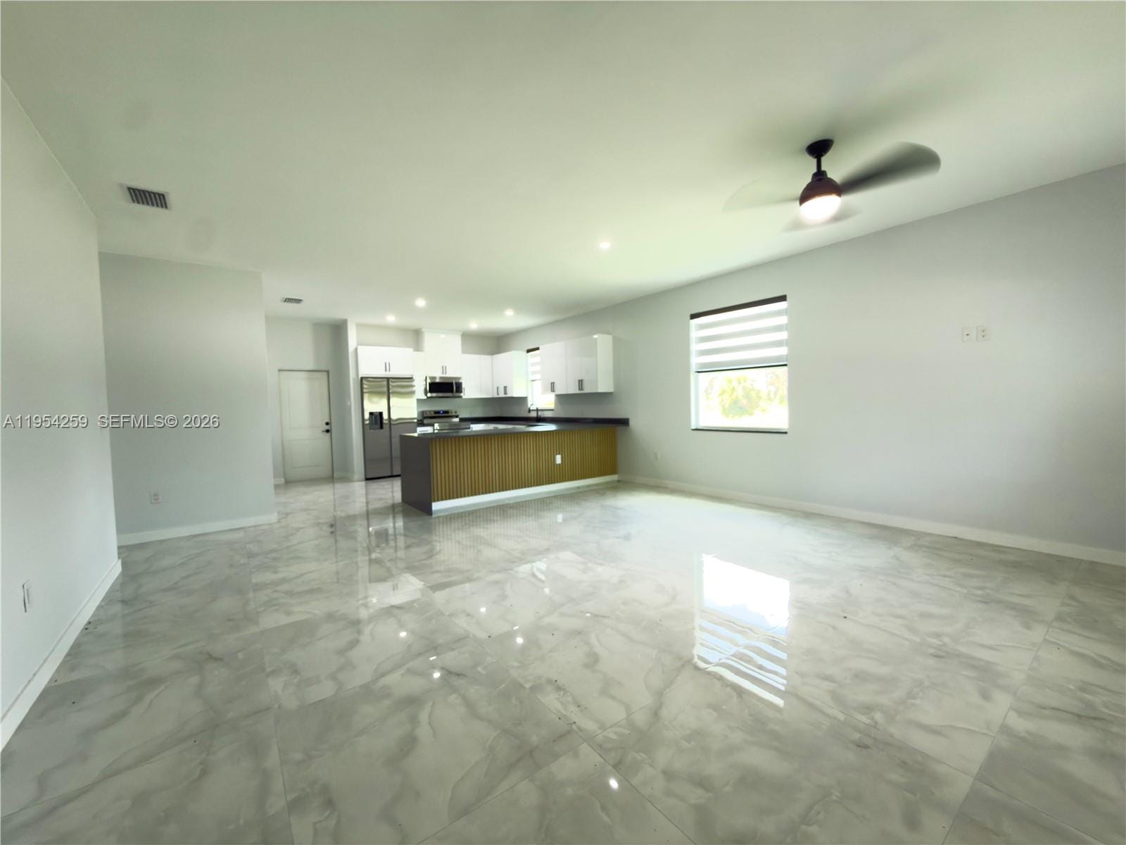 1111 Gunby Avenue S — photo 7