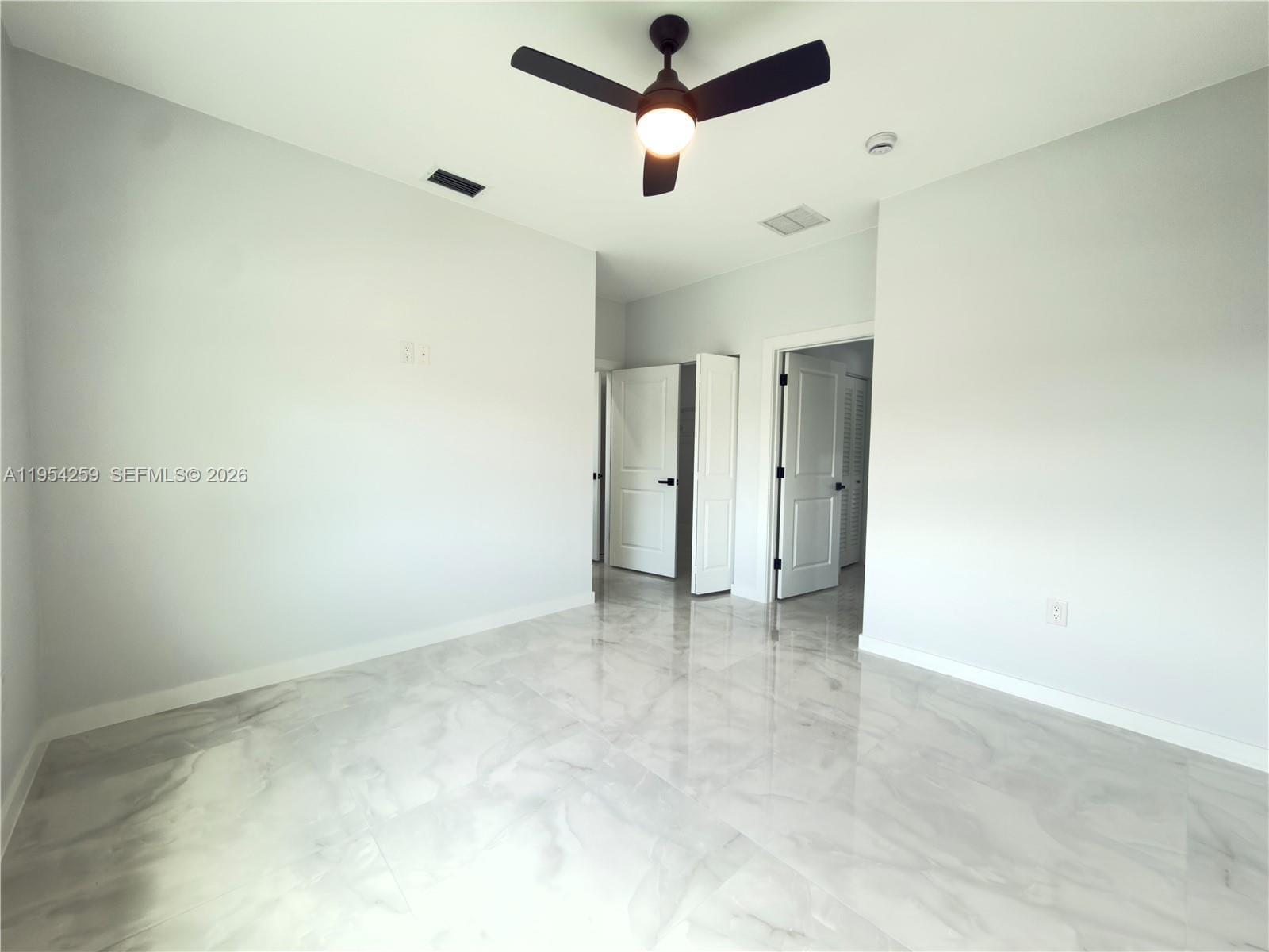 1111 Gunby Avenue S — photo 9