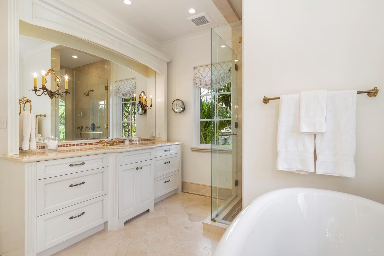 261 Seminole Avenue, Palm Beach, FL 33480 photo 21