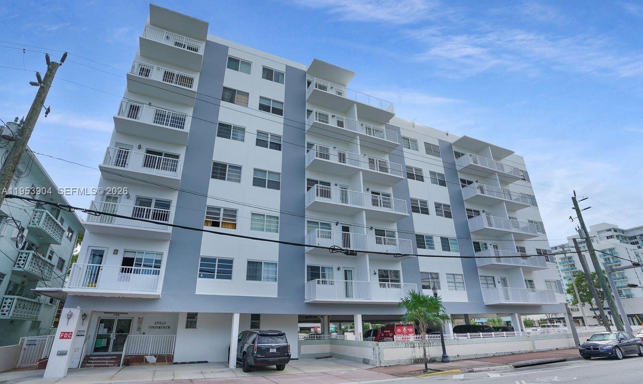 1130 11th Street 6J, Miami Beach, FL 33139