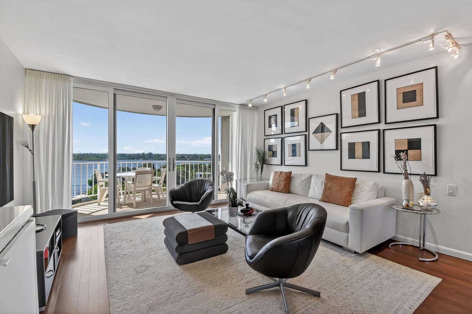 2295 S Ocean Boulevard 816 — photo 4