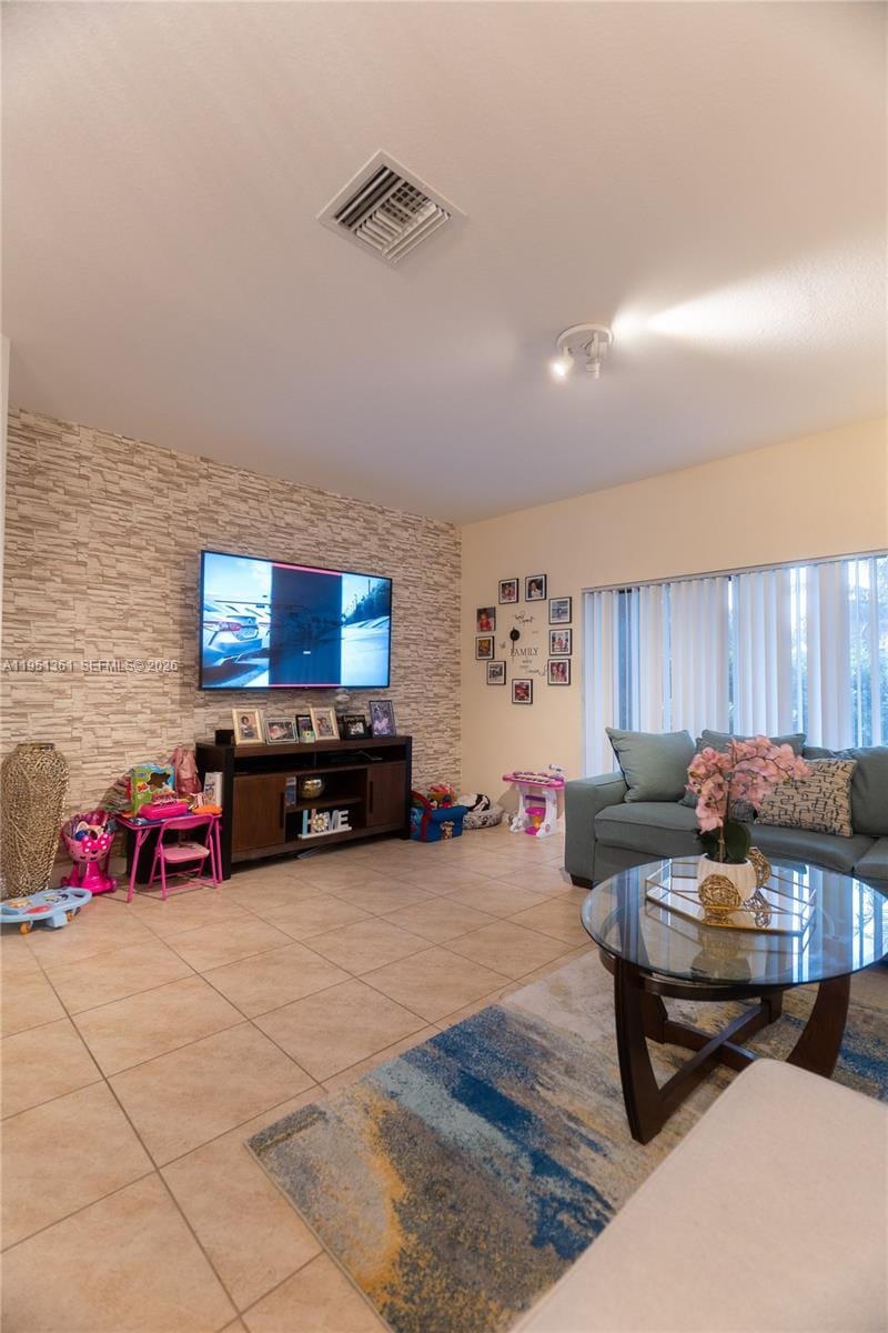 3542 NW 29th Court, Lauderdale Lakes, FL 33311 photo 6