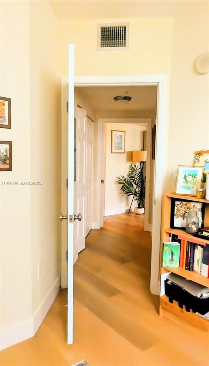 2000 N Bayshore Drive 801 — photo 4