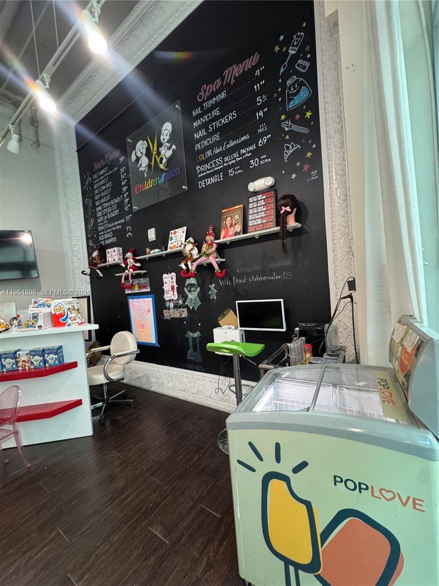 000 NE Confidential, Miami, FL 33137 photo 17