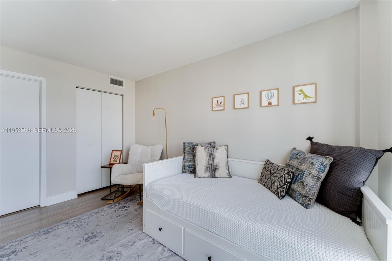 1025 92nd Street 503 — photo 11