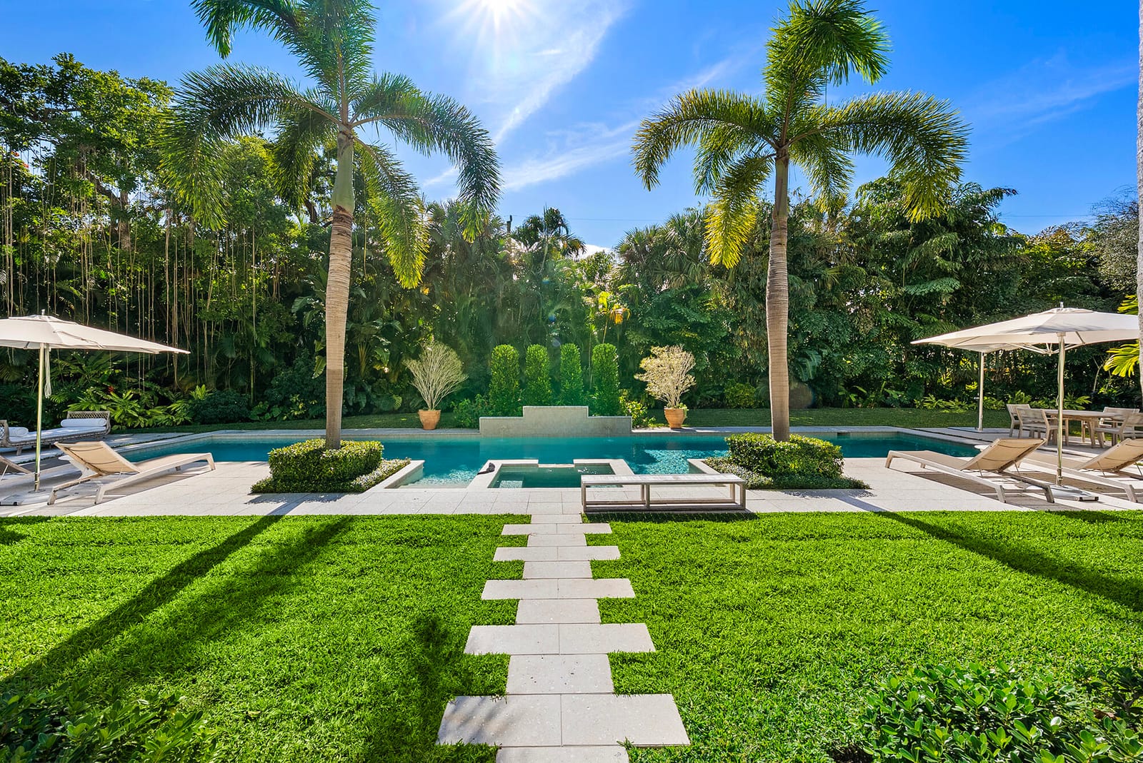 124 Forest Hill Boulevard — photo 4