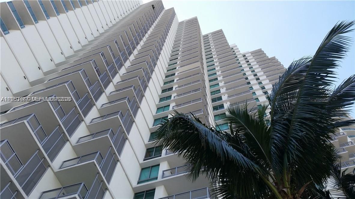 350 S Miami Avenue 1907, Miami, FL 33130 photo 14