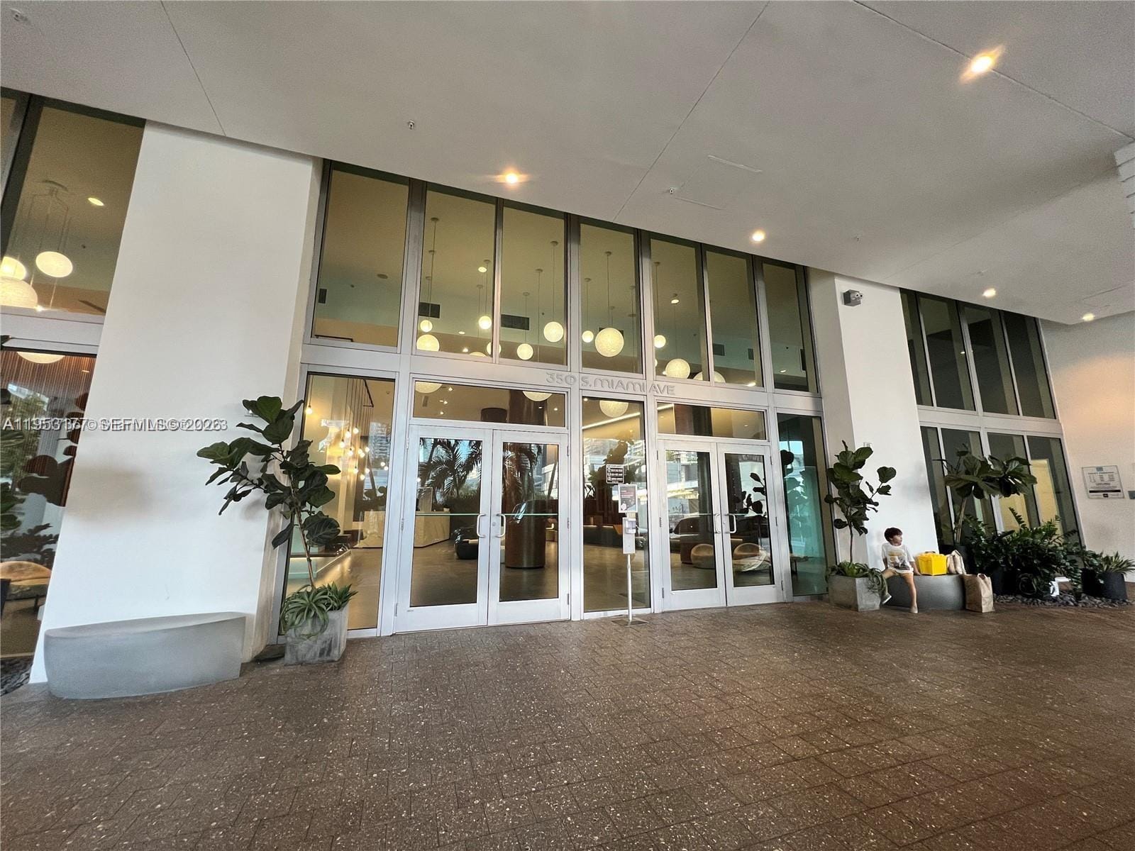 350 S Miami Avenue 1907, Miami, FL 33130 photo 16