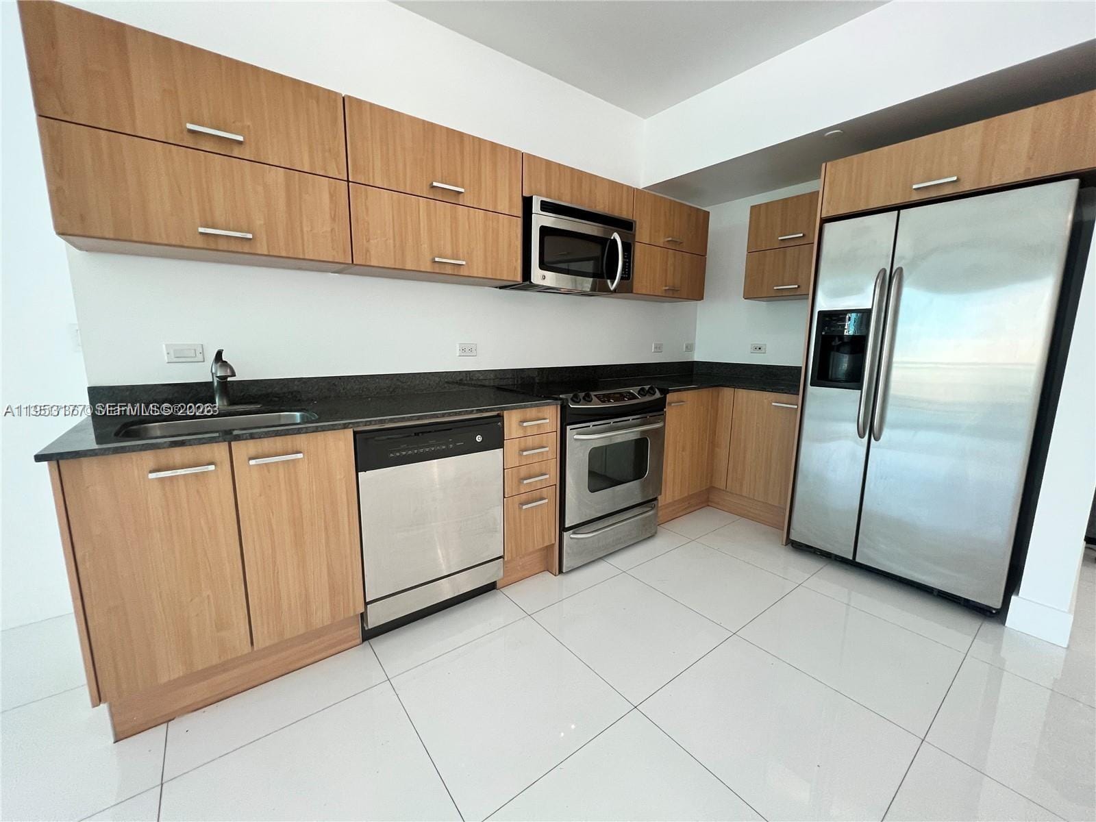 350 S Miami Avenue 1907, Miami, FL 33130 photo 8