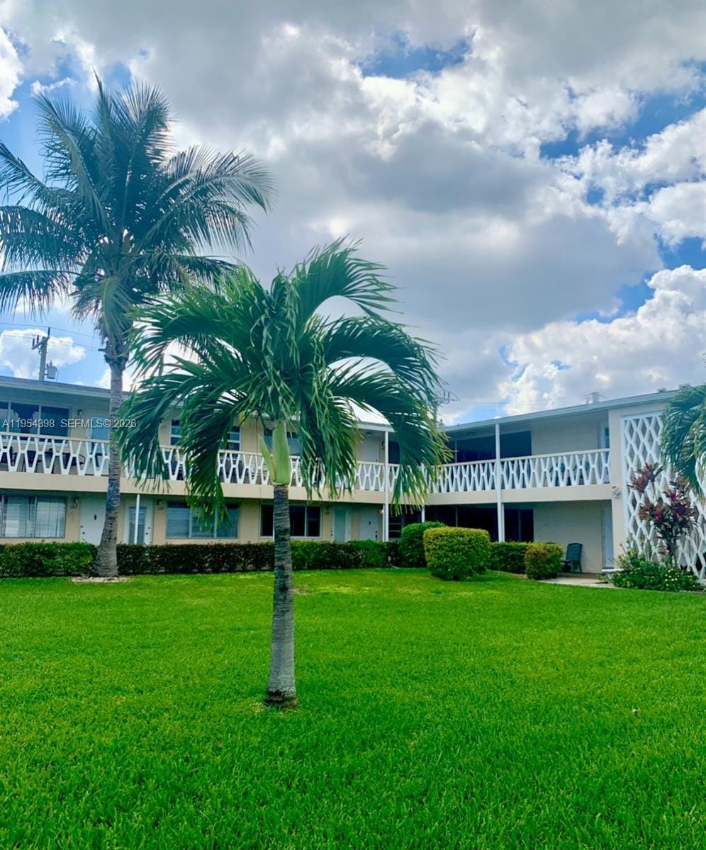 900 Atlantic Shores Boulevard 133, Hallandale Beach, FL 33009 photo 16