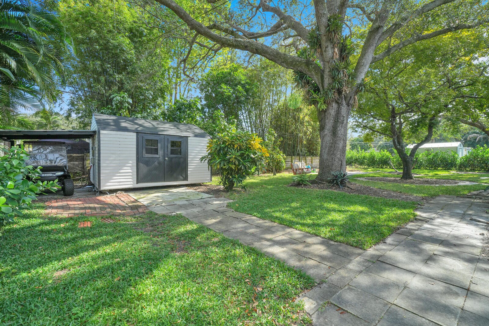 824 N Bel Air Drive, Plantation, FL 33317 photo 21