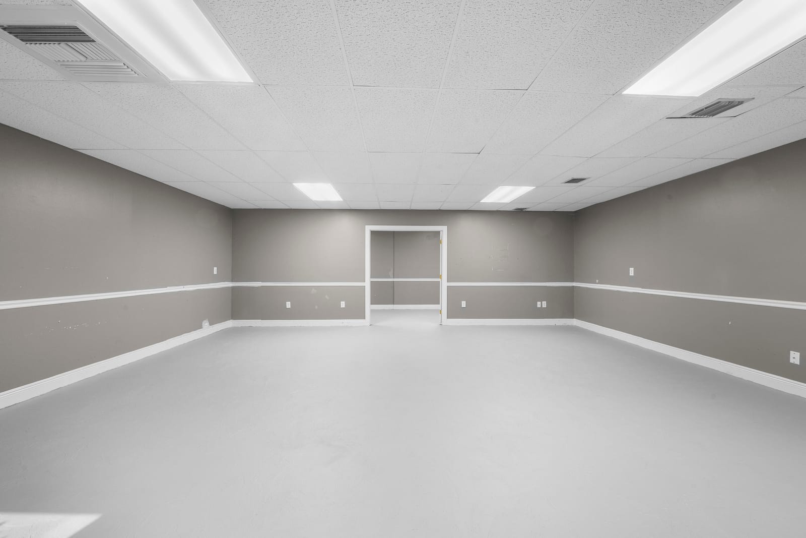 1459 SE Village Green Drive 12 — photo 5