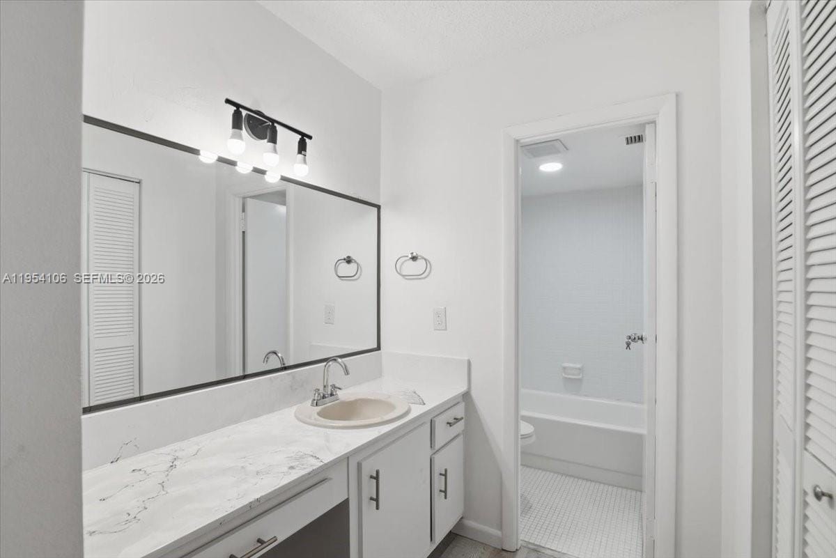 6101 N Falls Cir Drive 309, Lauderhill, FL 33319 photo 16