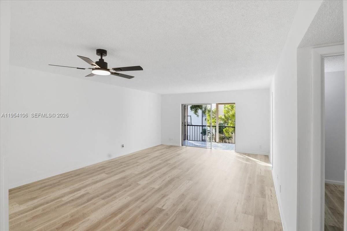 6101 N Falls Cir Drive 309 — photo 3