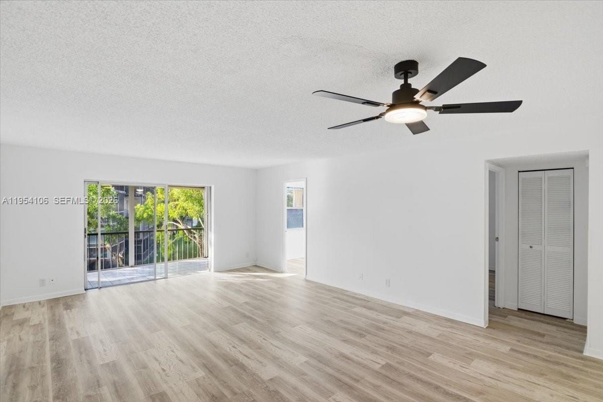 6101 N Falls Cir Drive 309 — photo 8