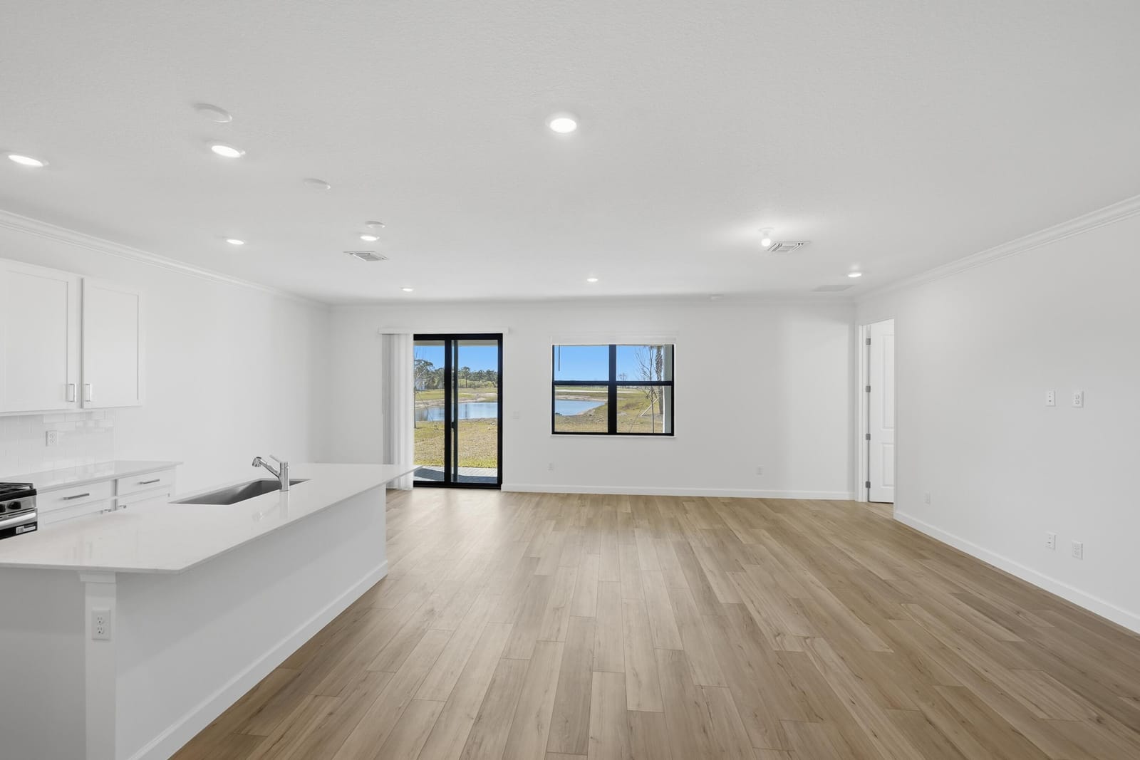 6850 NW Kestrel Lane — photo 10