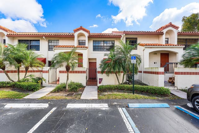 109 Liberty Court 109, sold in Liberty Square Condo, Deerfield Beach, FL