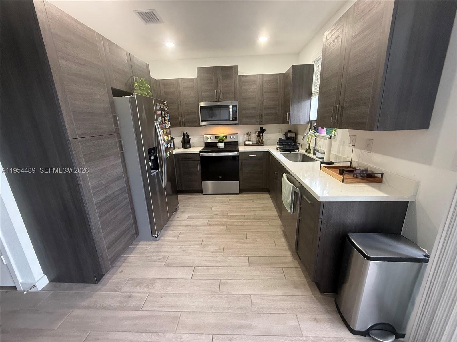 1043 SE 24th Avenue, Homestead, FL 33035 photo 19