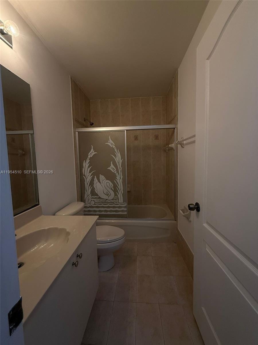 17640 NW 73rd Avenue 200-19, Hialeah, FL 33015 photo 2