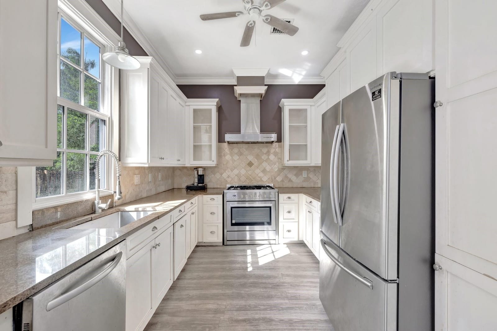 901 W Las Olas Boulevard, Fort Lauderdale, FL 33312 photo 28