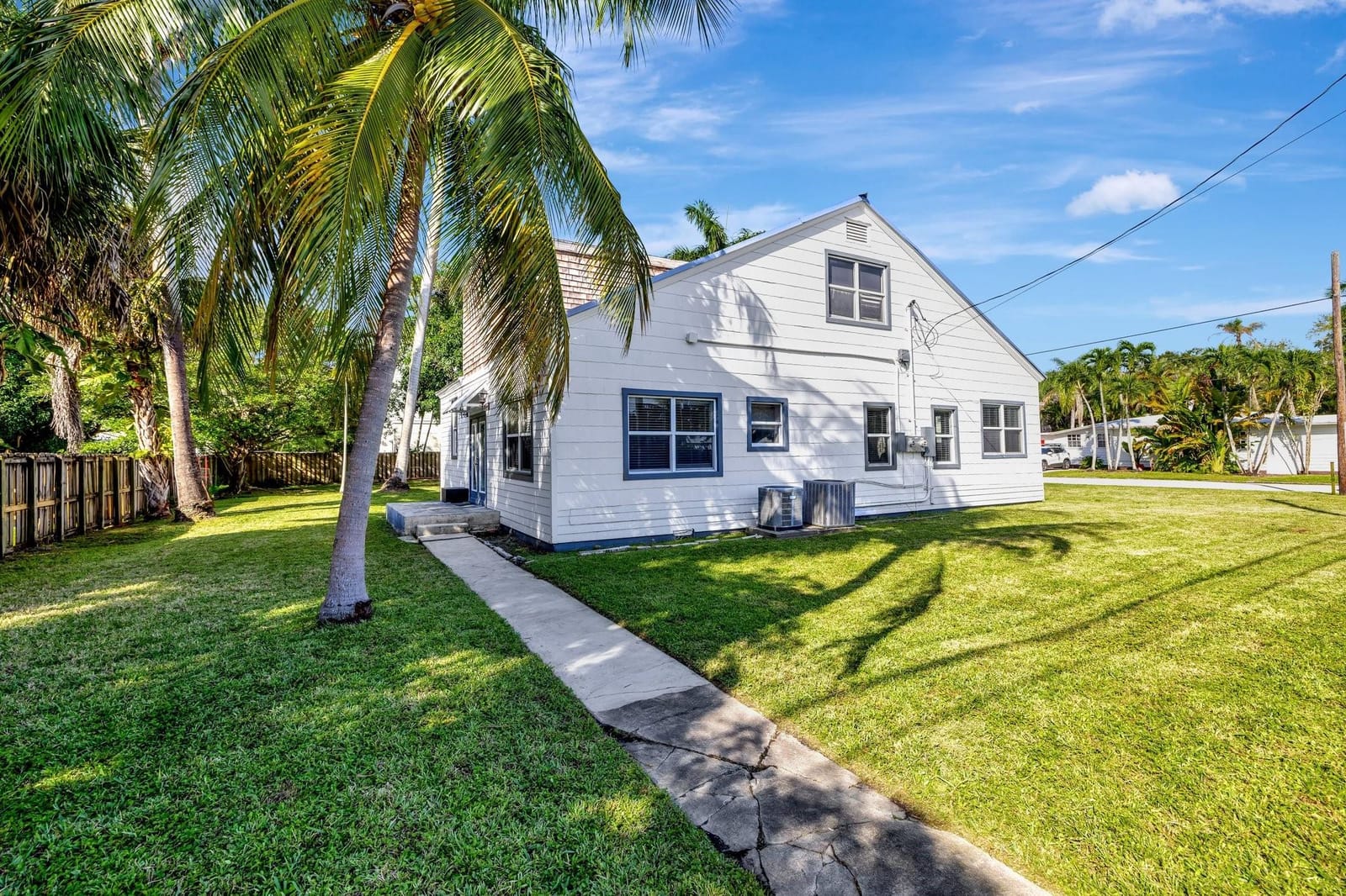 901 W Las Olas Boulevard, Fort Lauderdale, FL 33312 photo 6