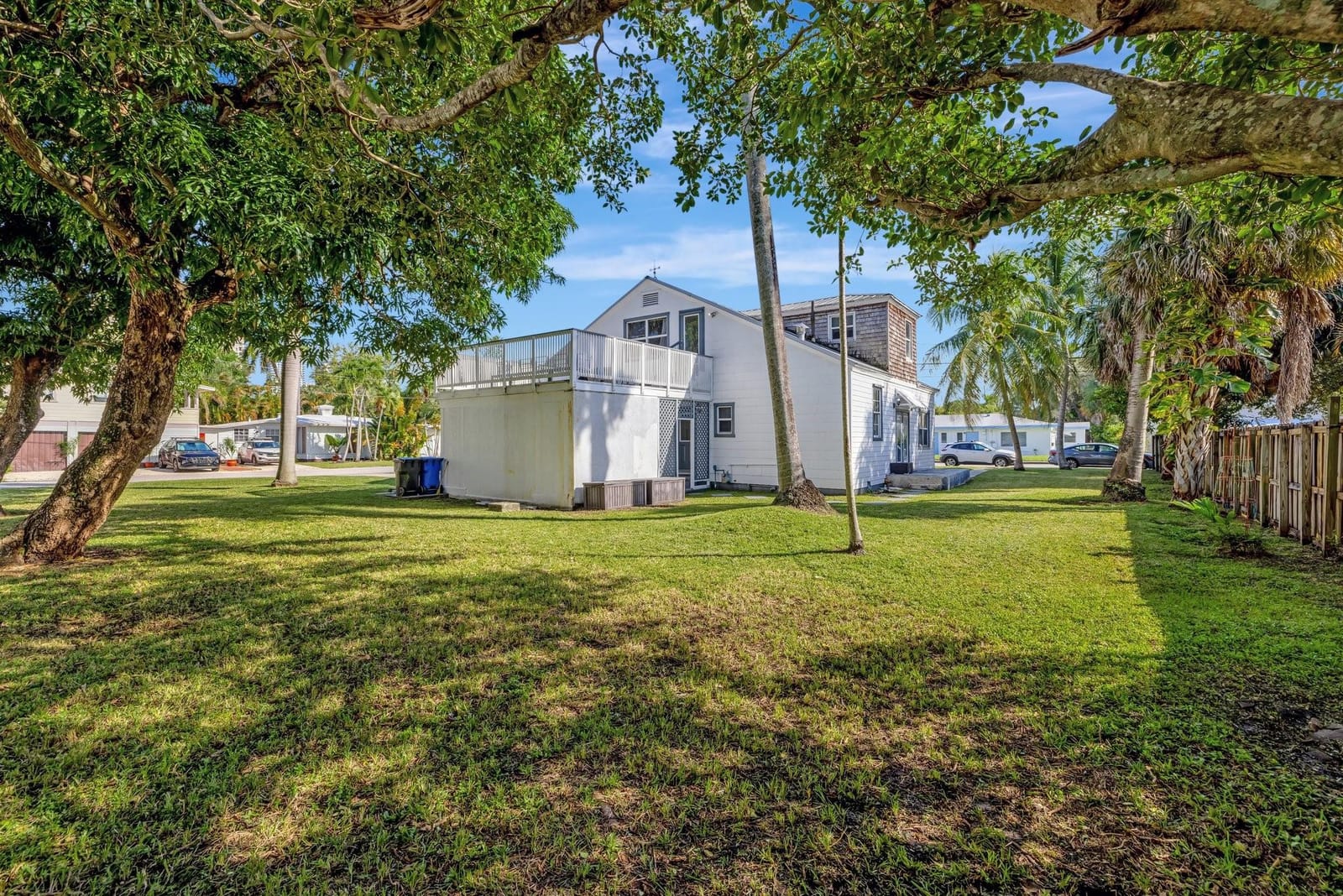 901 W Las Olas Boulevard, Fort Lauderdale, FL 33312 photo 9