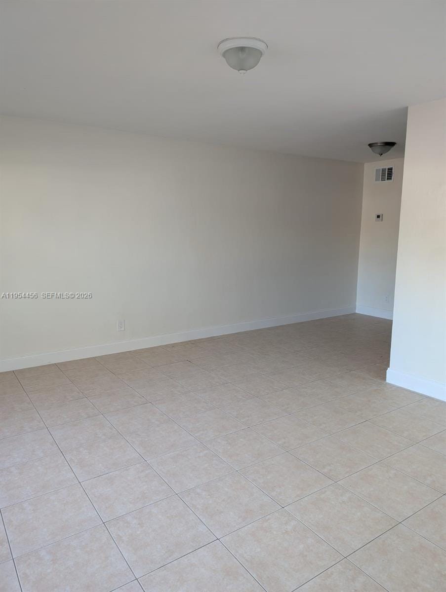 1118-1120 NW 2nd Avenue — photo 4